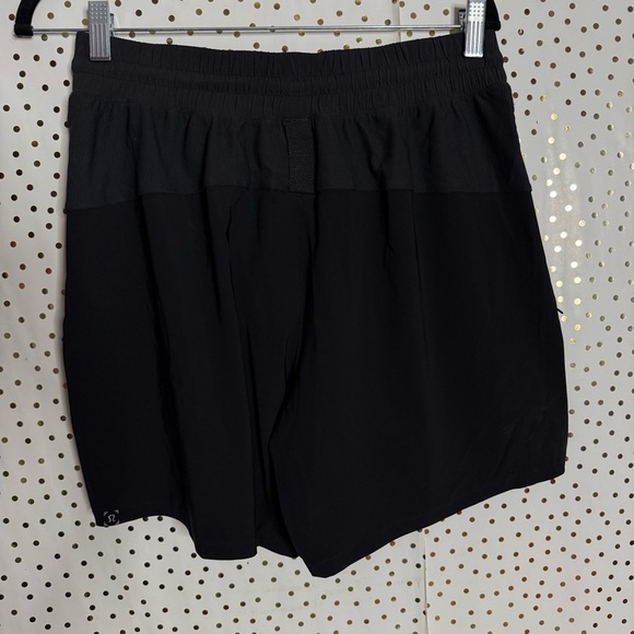 Lululemon In the Key Short - Picture 6 of 8